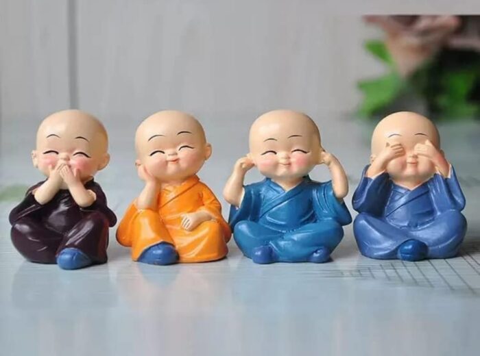 4 Pieces Monks Set Miniatures Figurines/Statues/Showpieces, Gifts Items, Home Decor - Image 2